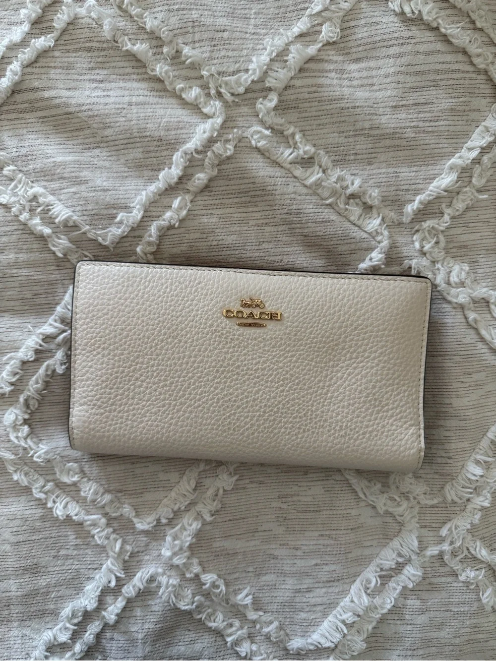 Coach Cream Pebbled Leather Slip Zip Wallet